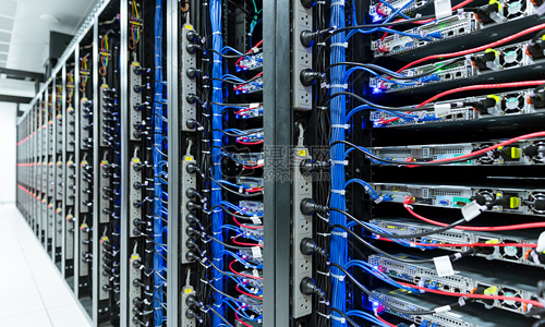 <b>UPS行业分析：机架式UPS电源市场潜力前景有多大?</b>