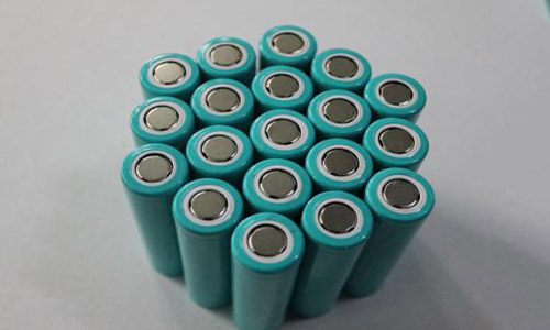<b>房车锂电池使用时有哪些安全隐患？</b>